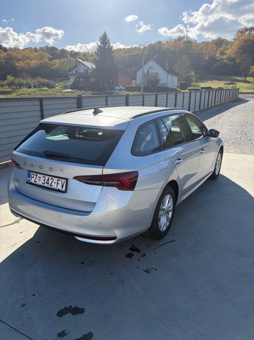 Skoda Octavia facelift 2,0 TDI 32 919km kamera virtual tempomat, fotografija 5