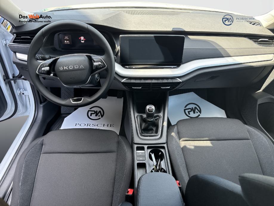 Škoda OCTAVIA FL Essence 2.0 TDI, fotografija 12