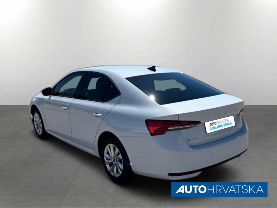 ŠKODA OCTAVIA FL Essence 2.0 TDI - TVORNIČKO JAMSTVO, 26.500,00 €, pogled izvana - slika 2
