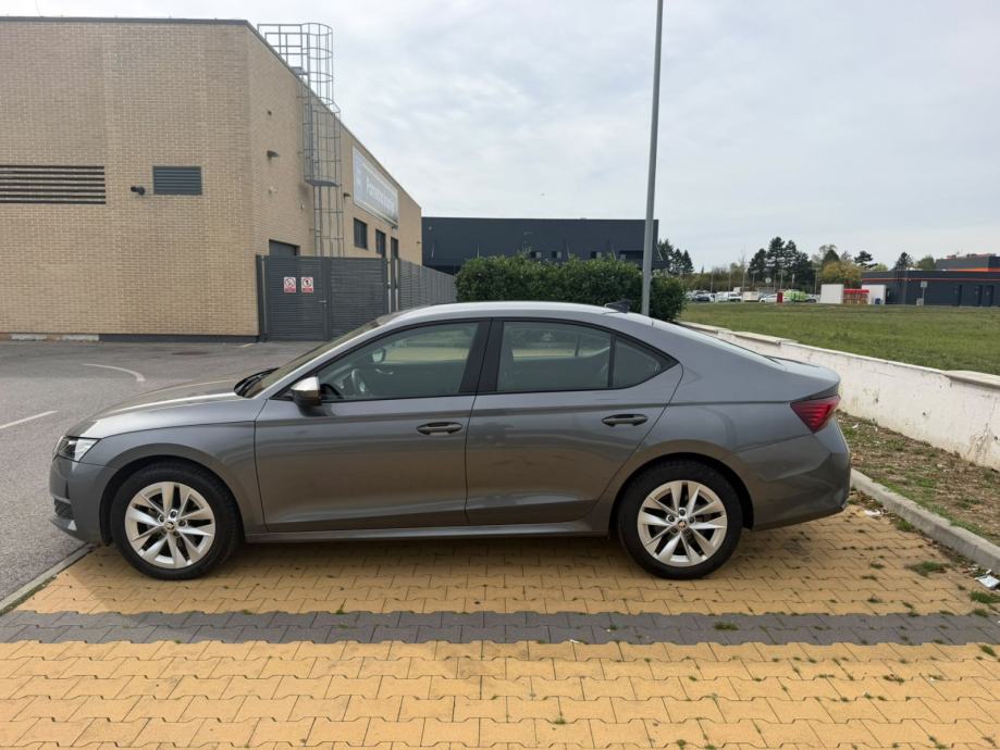 Škoda Octavia FL Selection 2,0 TDI DSG | REDIZAJN |, fotografija 4