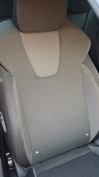 ŠKODA OCTAVIA FL Selection Plus 2.0 TDI, fotografija 16