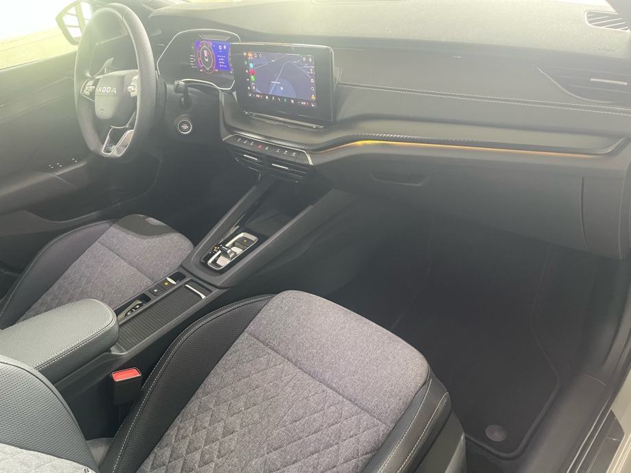 Škoda Octavia FL Sportline 1,5 TSI DSG mHEV, LEASING, fotografija 11