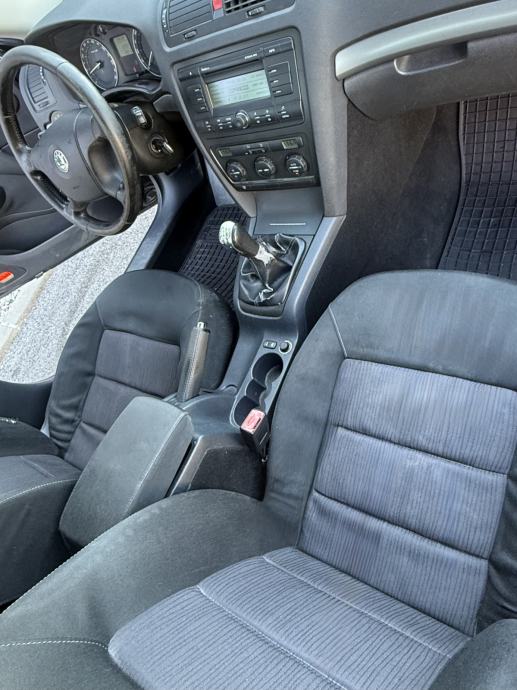 ŠKODA OCTAVIA II 1.6i* LPG* 75KW/102KS* REG 12/26* AUT KLIMA* HR AUTO, fotografija 11