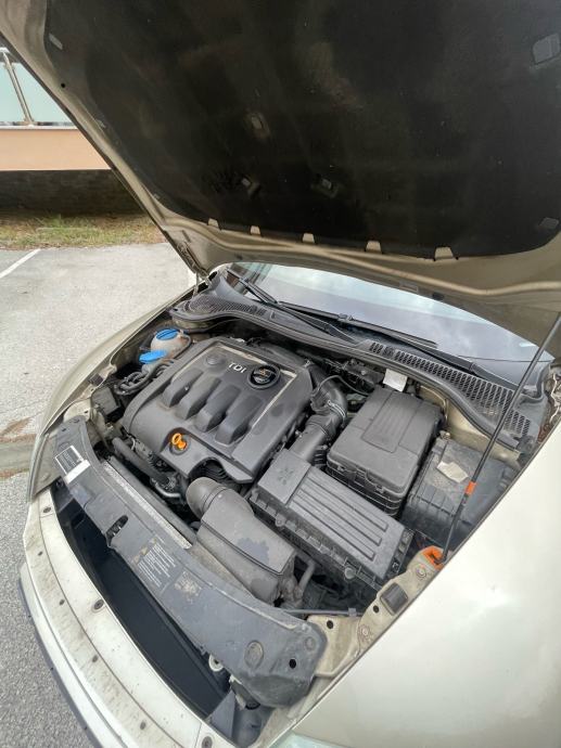 Skoda Octavia II. Elegance, 2006. Prvi vlasnik, servisna knjiga 220.00, pogled izvana - slika 4