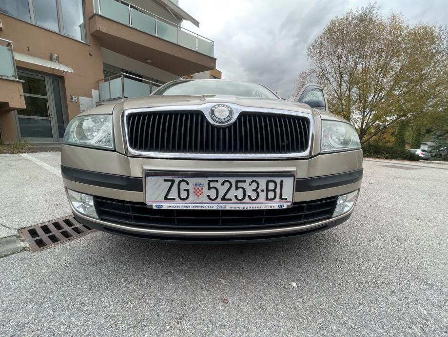 Skoda Octavia II. Elegance, 2006. Prvi vlasnik, servisna knjiga 220.00, fotografija 9