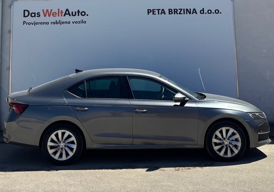 Škoda Octavia Selection 2,0 TDI DSG, fotografija 4