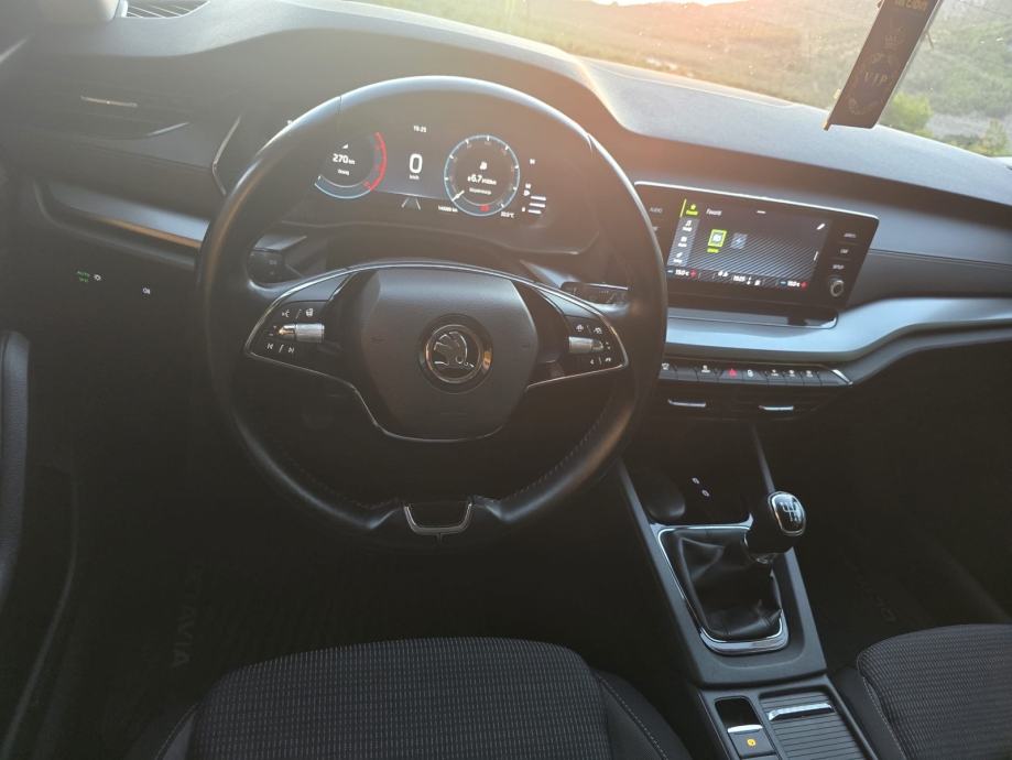 Škoda Octavia, fotografija 5