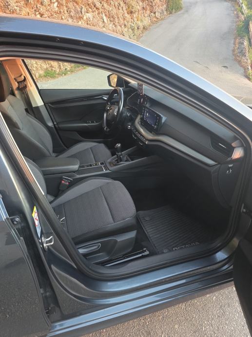 Škoda Octavia, fotografija 9