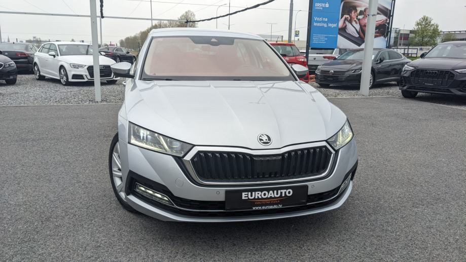 ŠKODA OCTAVIA STYLE 2.0 TDI DSG, fotografija 9