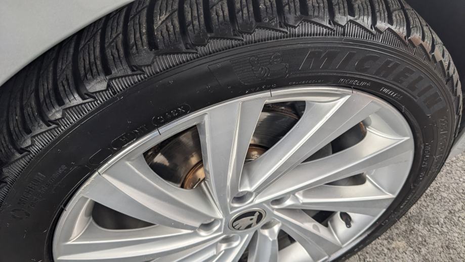 ŠKODA OCTAVIA STYLE 2.0 TDI DSG, fotografija 12