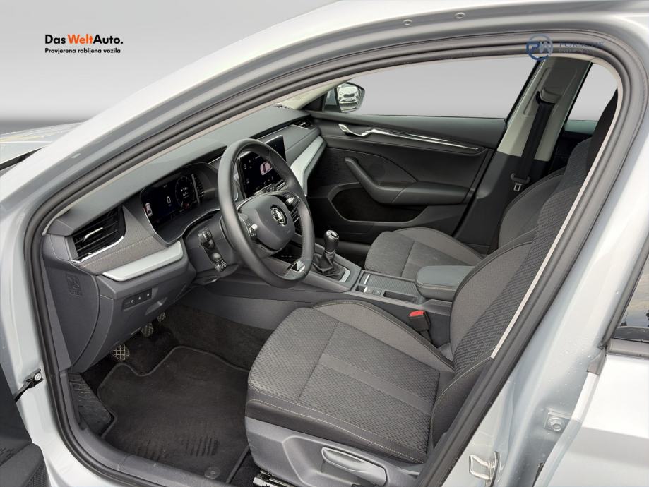 Škoda Octavia Style 2.0 TDI, fotografija 9