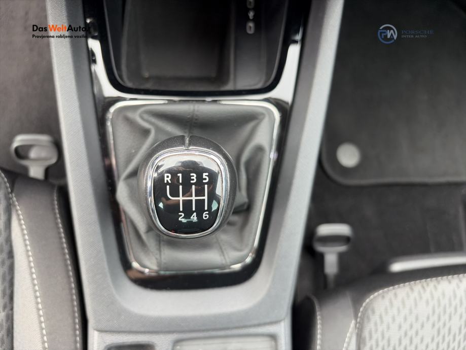 Škoda Octavia Style 2.0 TDI, fotografija 19