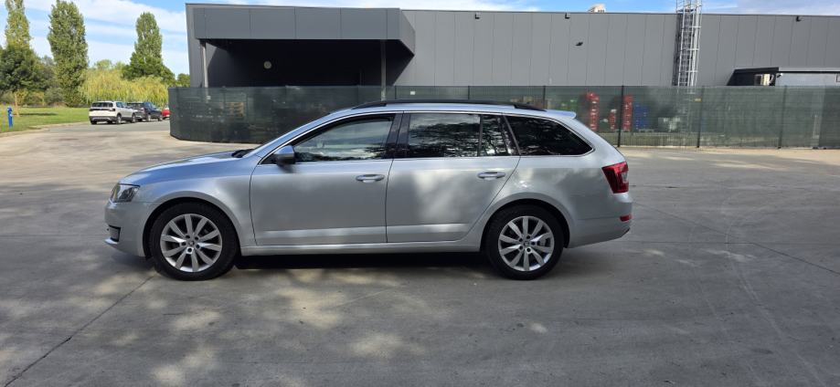 Škoda Octavia TDI ****VRHUNSKO STANJE*******, fotografija 8