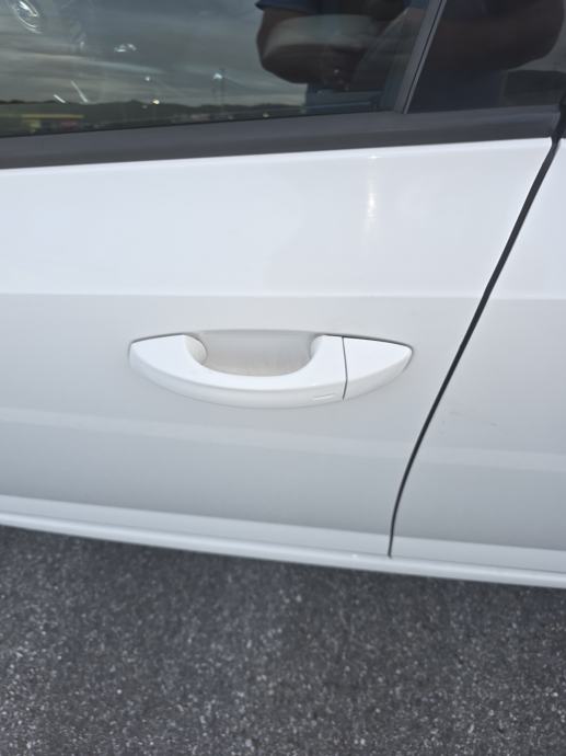 Škoda Octavia VRS 2.0 TDI DSG ** PANORAMA, CRNO NEBO***, fotografija 19