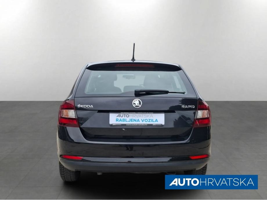 ŠKODA RAPID 1.0 TSI GREENTECH, 8.990,00 €, fotografija 4