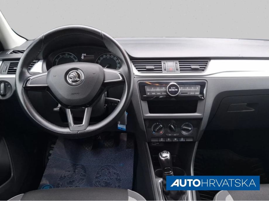 ŠKODA RAPID 1.0 TSI GREENTECH - JAMSTVO 15 MJESECI, 9.890,00 €, fotografija 9