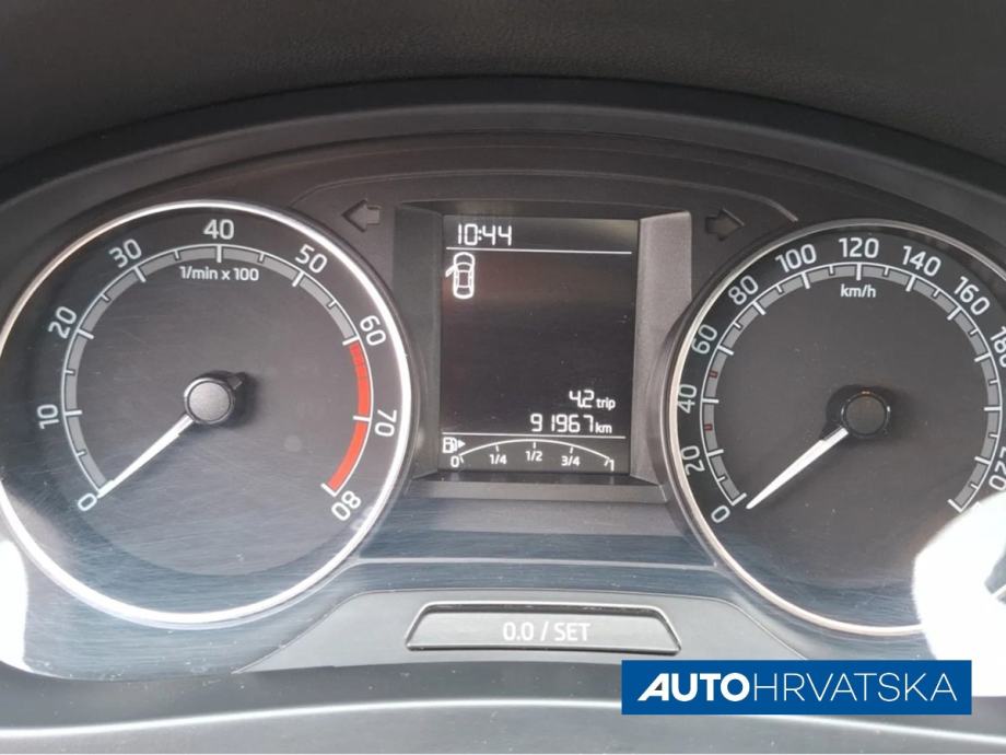 ŠKODA RAPID 1.0 TSI GREENTECH - JAMSTVO 15 MJESECI, 9.890,00 €, fotografija 17