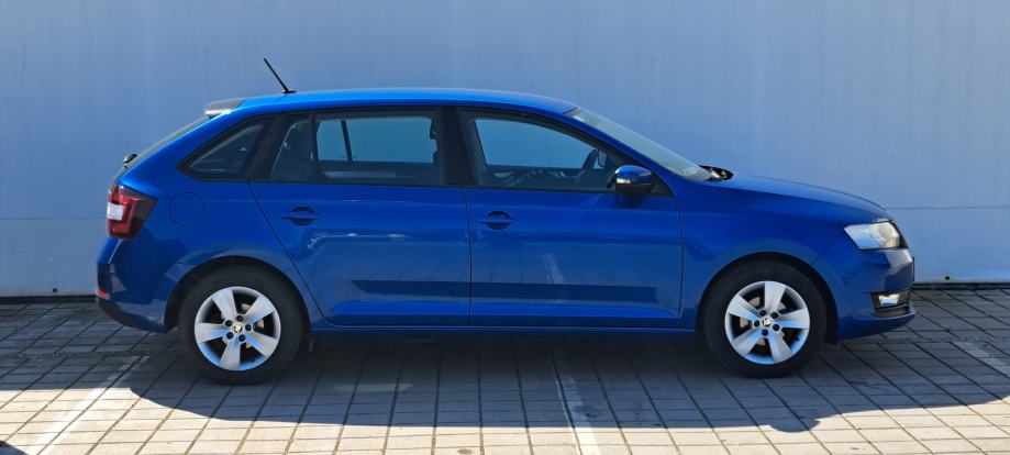Škoda Rapid 1,0 TSI, fotografija 8
