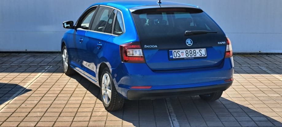 Škoda Rapid 1,0 TSI, fotografija 14