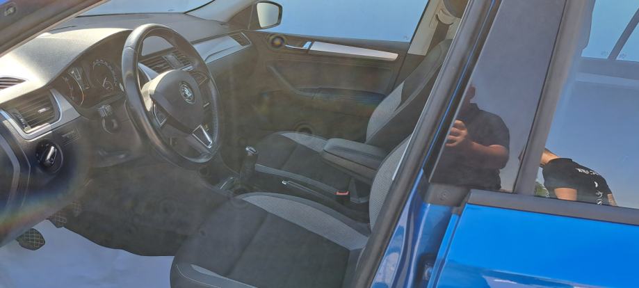 Škoda Rapid 1,0 TSI, pogled izvana - slika 2