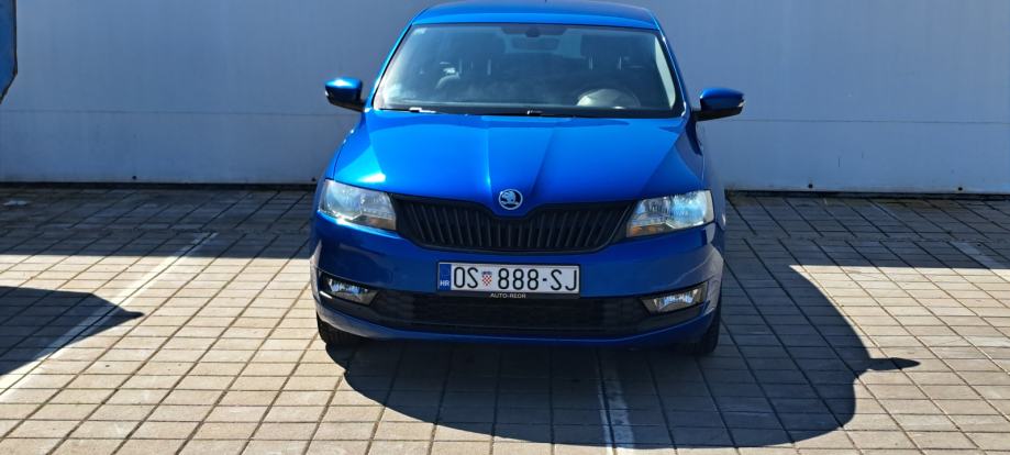 Škoda Rapid 1,0 TSI, fotografija 6