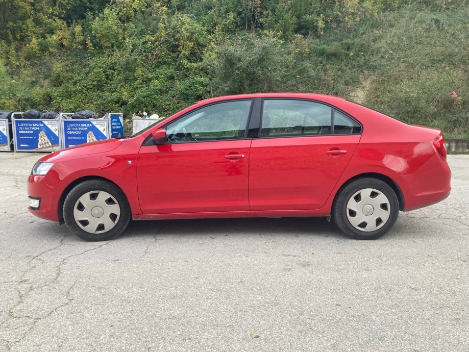 Škoda Rapid 1,2 TSI, fotografija 8