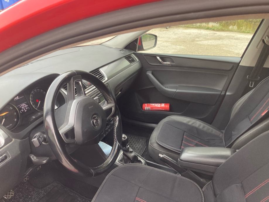 Škoda Rapid 1,2 TSI, fotografija 9