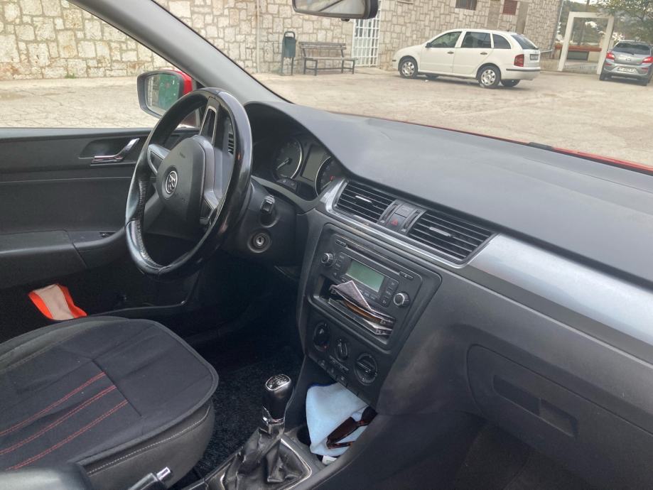 Škoda Rapid 1,2 TSI, fotografija 10