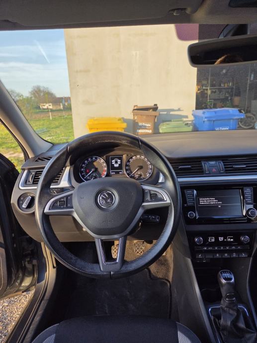 Škoda Rapid 1,4 TDI, fotografija 11
