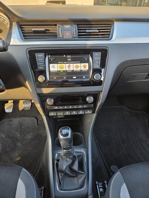 Škoda Rapid 1,4 TDI, fotografija 8