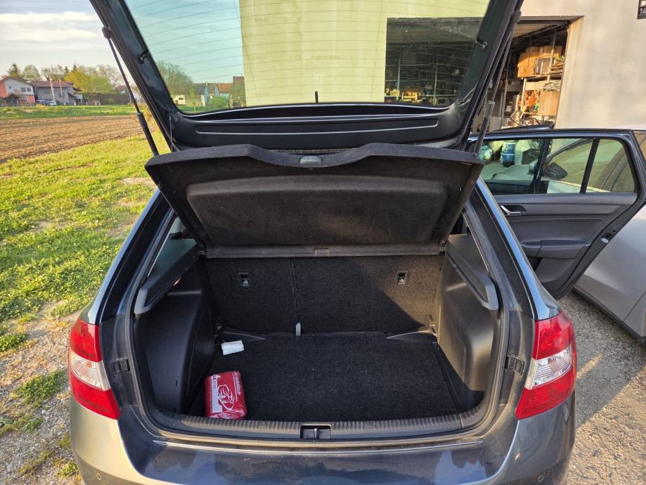 Škoda Rapid 1,4 TDI, fotografija 10