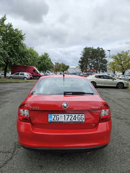 Škoda Rapid 1,6 TDI 77 kW - Nije uvoz!, fotografija 6