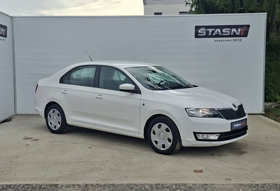 ŠKODA RAPID AMBITION 1,2 TSI, fotografija 3