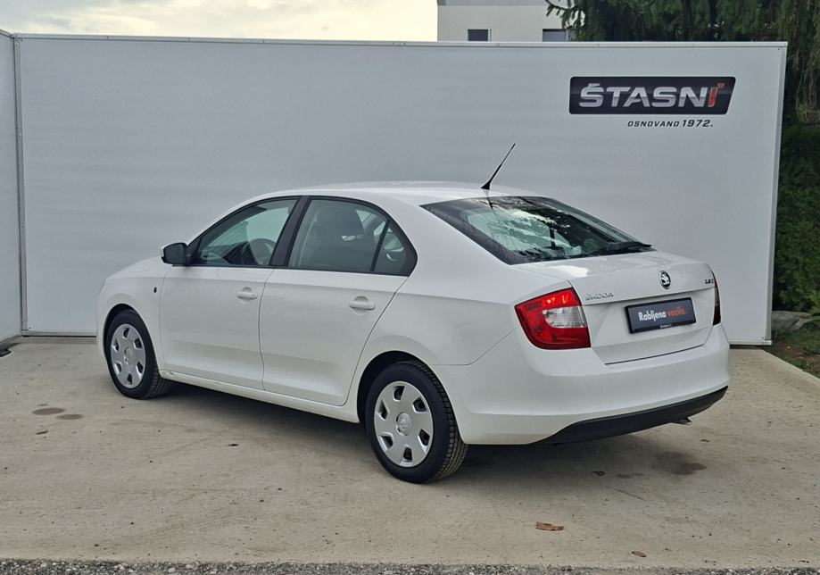 ŠKODA RAPID AMBITION 1,2 TSI, fotografija 4