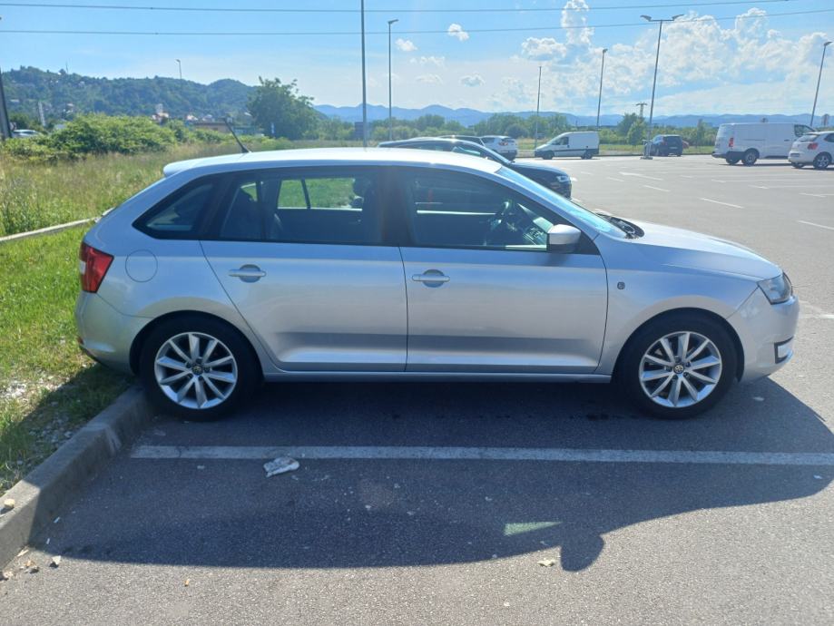 Škoda Rapid Space/ reg. 01/27, 1,6 TDI 2014, fotografija 3