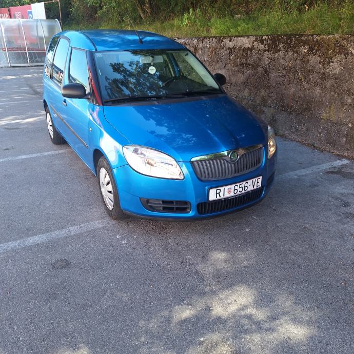 Škoda Roomster 1,2, fotografija 12