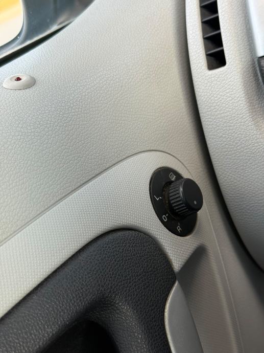 Škoda Roomster 1,4 TDI, fotografija 18