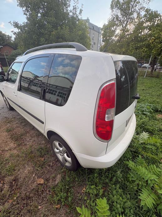 Škoda Roomster 1,6 TDI, fotografija 4