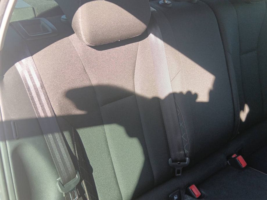 ŠKODA SCALA 1.0 TSI 110 KS *TVORNIČKO JAMSTVO*, fotografija 18