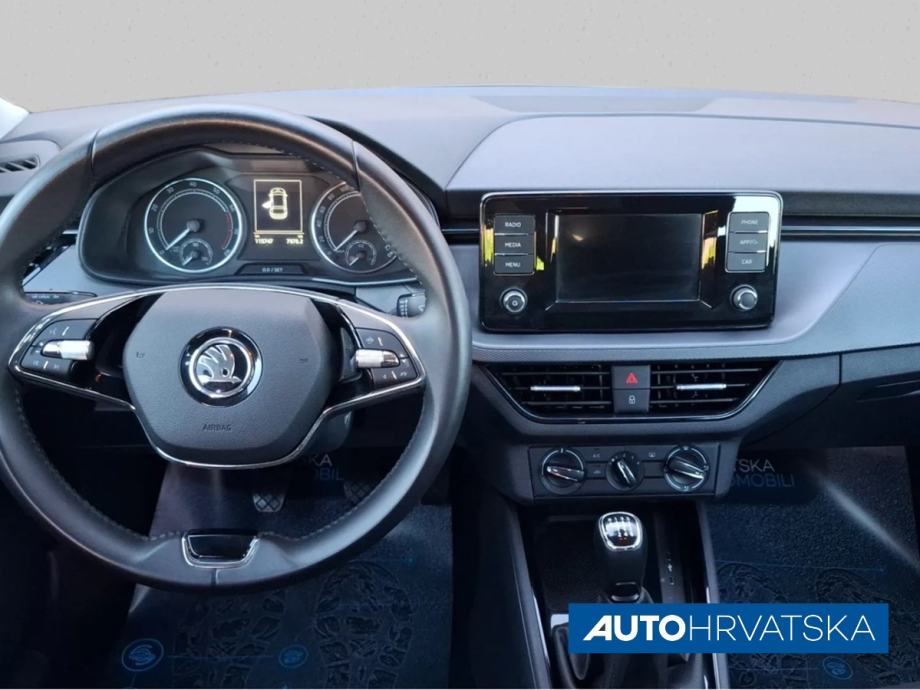 ŠKODA SCALA 1.0 TSI AMBITION, 14.490,00 € - Akcija, fotografija 10