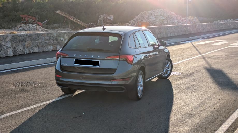 Škoda Scala 1,0 TSI, fotografija 5