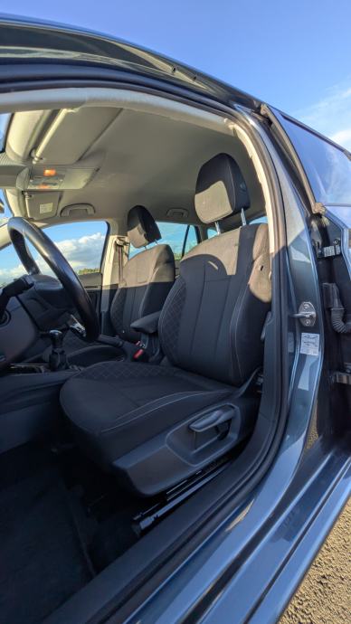 Škoda Scala 1,0 TSI, fotografija 11