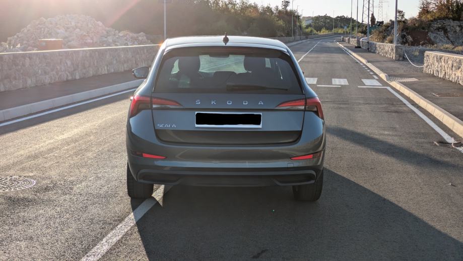 Škoda Scala 1,0 TSI, fotografija 6