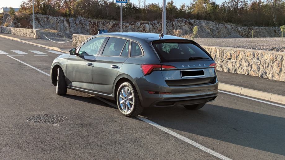 Škoda Scala 1,0 TSI, fotografija 7