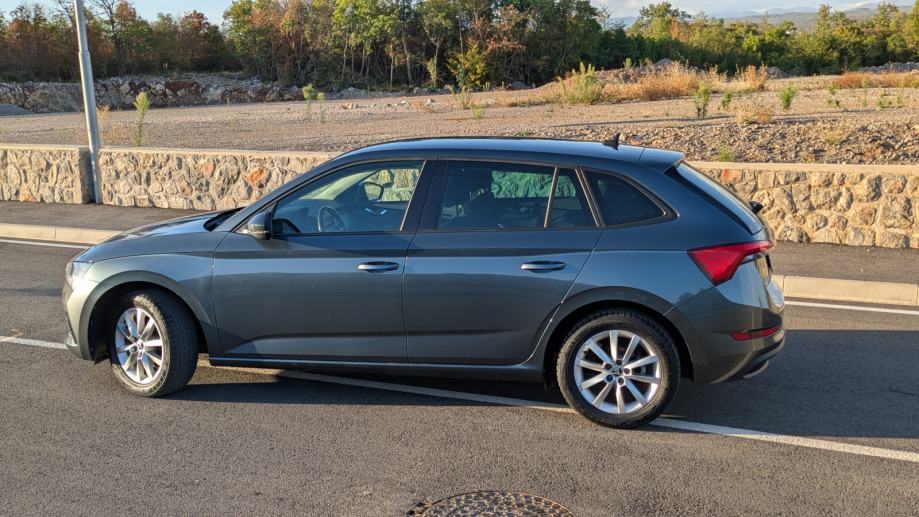 Škoda Scala 1,0 TSI, fotografija 8