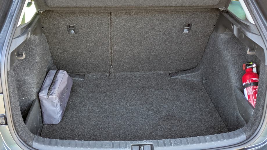 Škoda Scala 1,0 TSI, fotografija 19