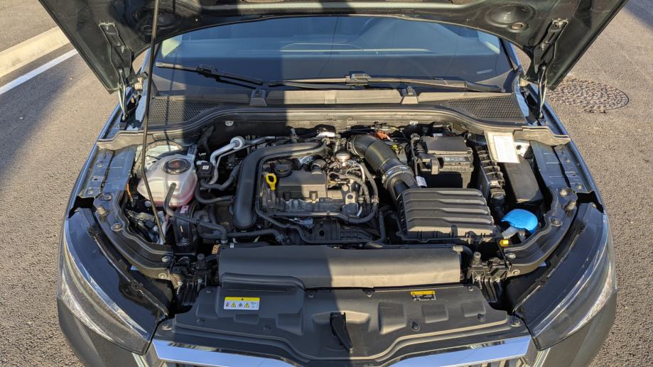 Škoda Scala 1,0 TSI, fotografija 18