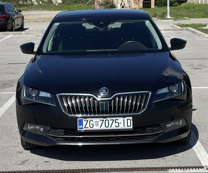 Škoda Superb 1,4 TSI 150KS, fotografija 4