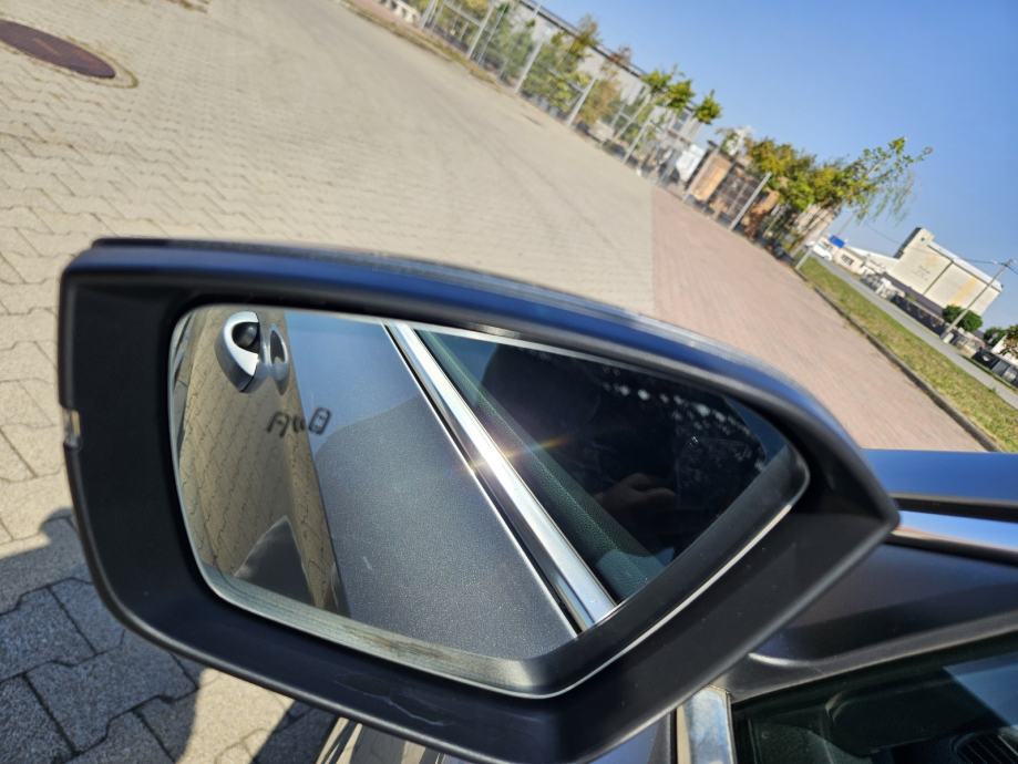 Škoda Superb 1,6 TDI DSG Novi motor 167tkm, fotografija 7