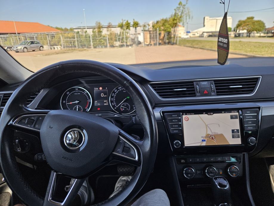 Škoda Superb 1,6 TDI DSG Novi motor 167tkm, fotografija 11